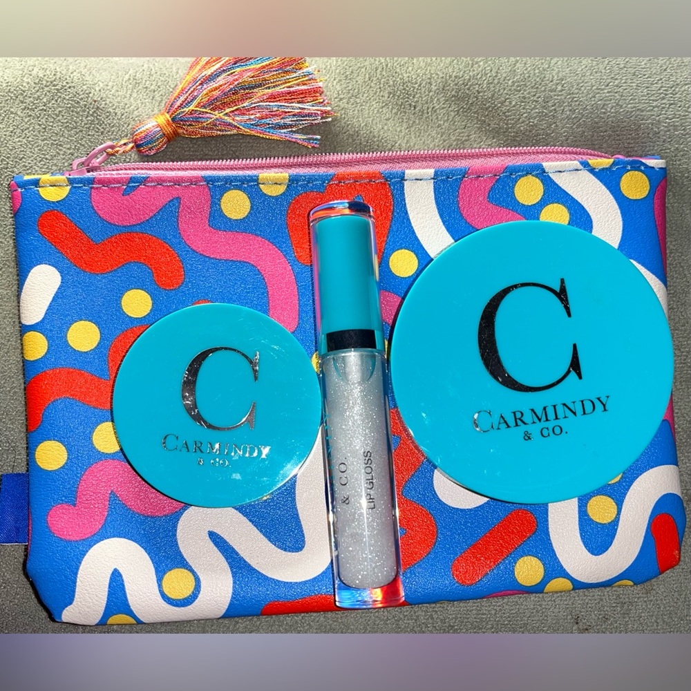 Carmindy Cosmetics bundle with bag